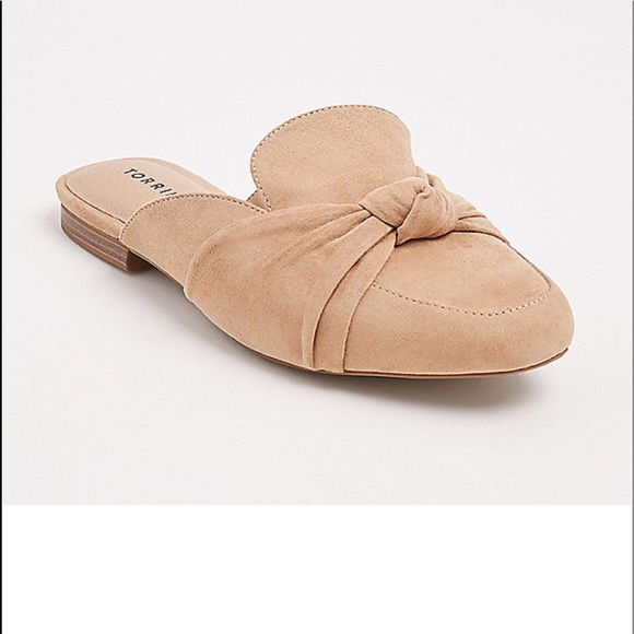 torrid Shoes - Nwt Torrid wide width Tan faux suede Mule